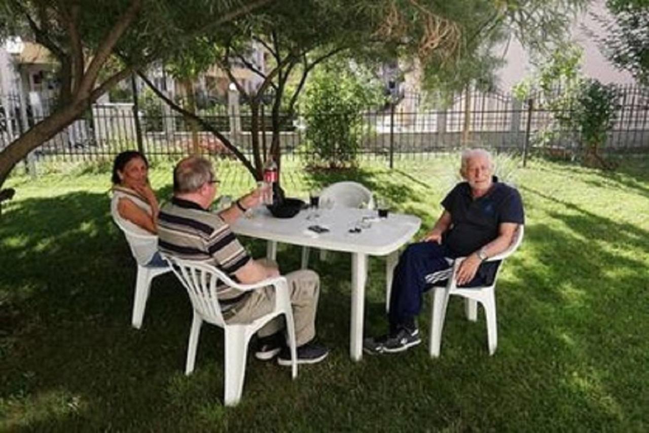 Yves 2 Bed Apart At Sun Village Sunny Beach Not Far Away From The Sea מראה חיצוני תמונה
