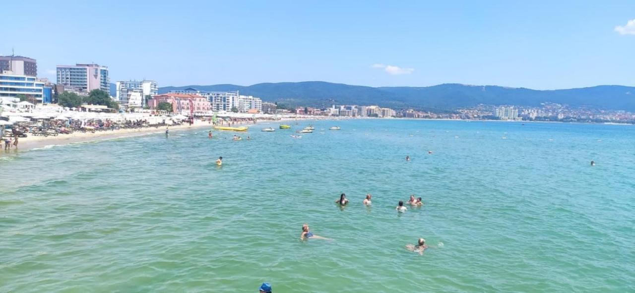 Yves 2 Bed Apart At Sun Village Sunny Beach Not Far Away From The Sea מראה חיצוני תמונה