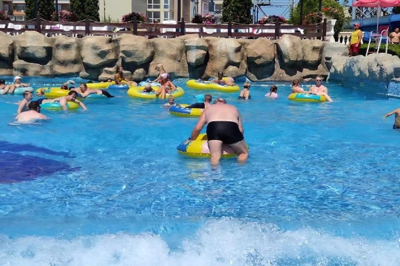 Yves 2 Bed Apart At Sun Village Sunny Beach Not Far Away From The Sea מראה חיצוני תמונה